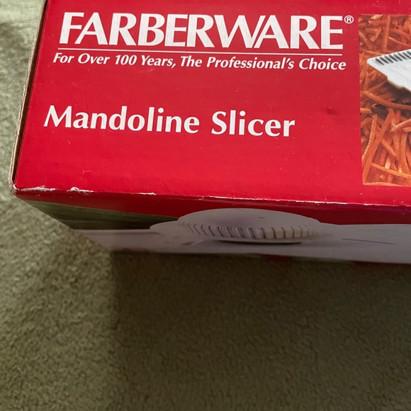 Farberware Slicer. - Picture 4 of 4